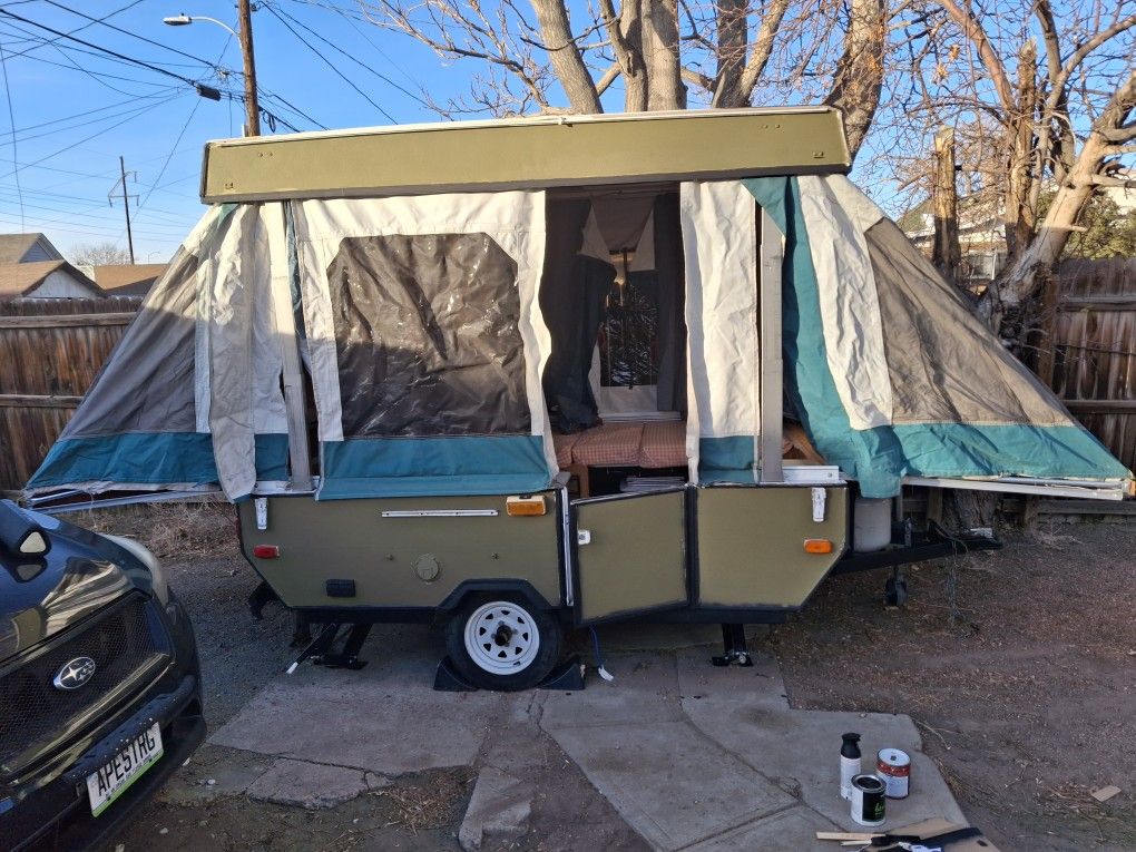 Travel Trailer Pop Up
