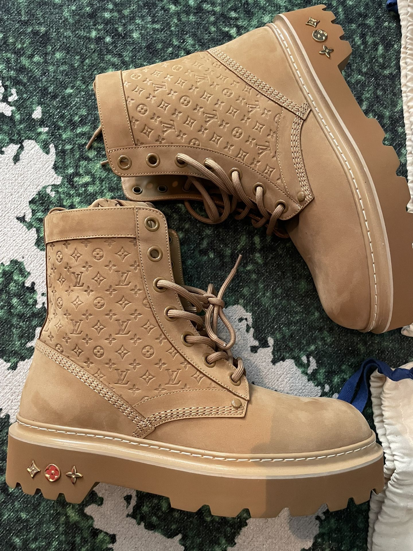 Louis Vuitton Timberland Boot Size 10 Men’s