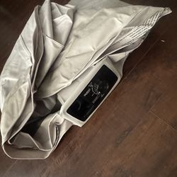 Queen size air mattress w/ built in Air OBO OBO