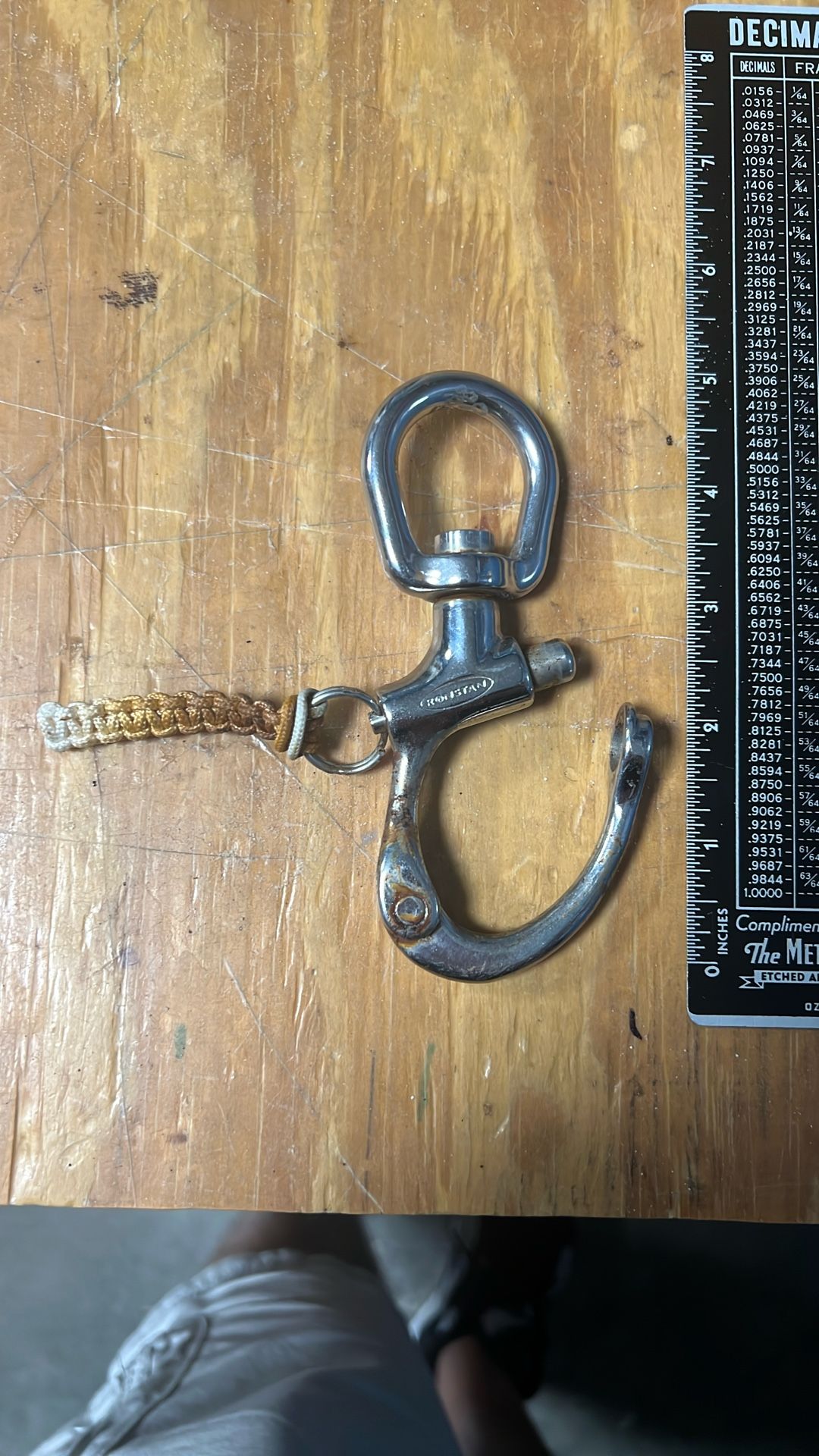 Snap Shackle
