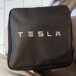 Tesla Mobile Charger 