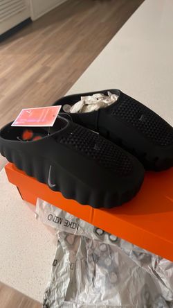 Nike Mind Slides Black with Tags