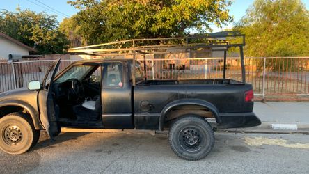 Rack for bed truck