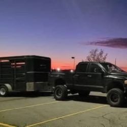 04 Dodge Ram 2500 Cummins Diesel- 4x4 - Auto