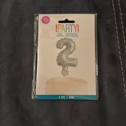 New In Package Unique Party 5 Inch Silver Number 2 Cake Topper Balloon Party Decoration 