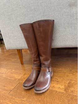 Leather boot