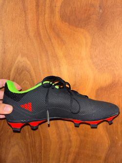 Men soccer cleats
