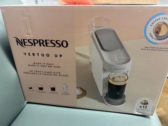 Nespresso Vertuo Up in white with a Welcome Set