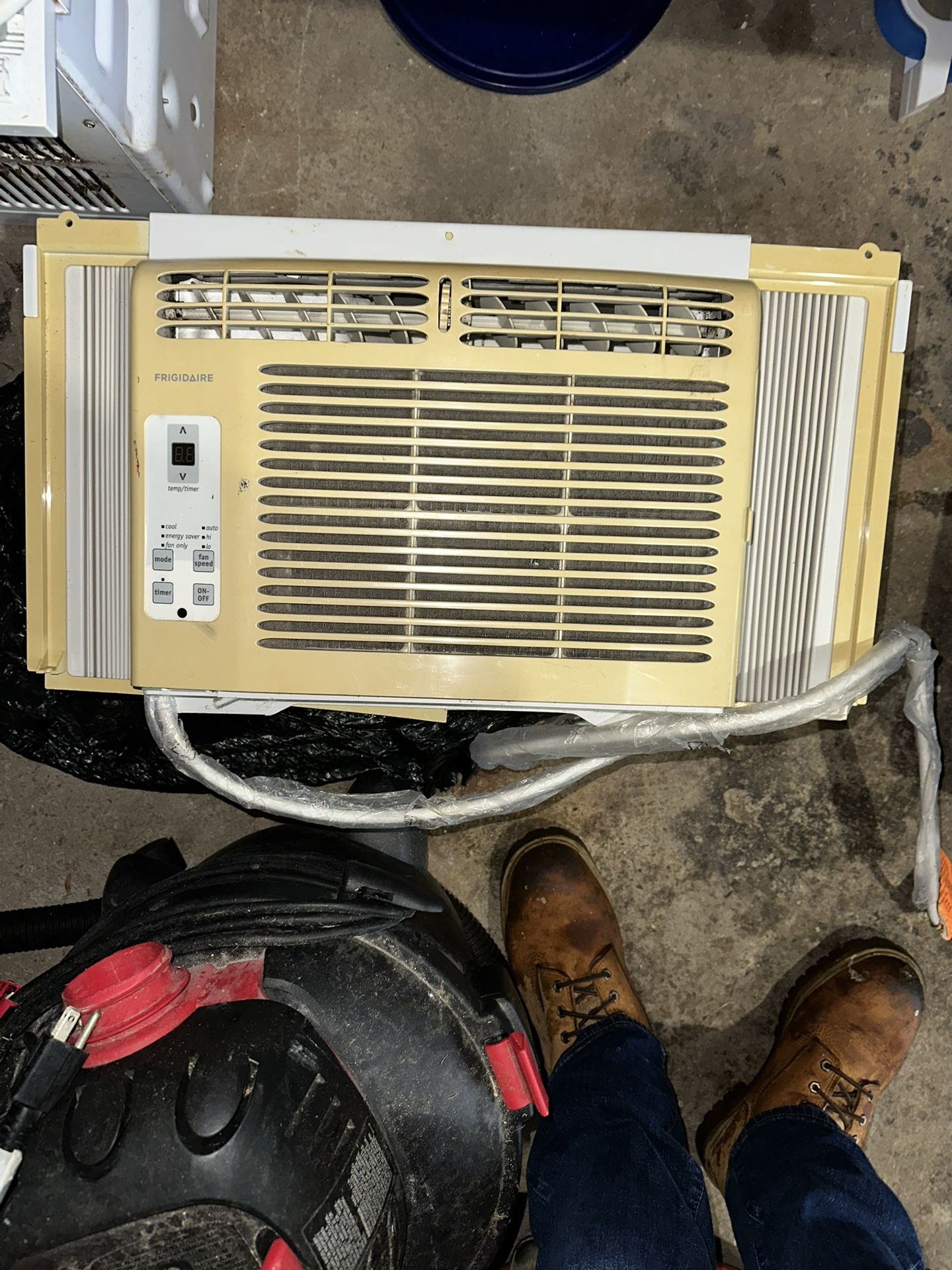 Frigidaire AC Unit 5,000 BTU
