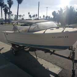 Reinell Boat 15' 