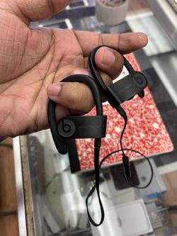 Power beats 3 wireless headphone