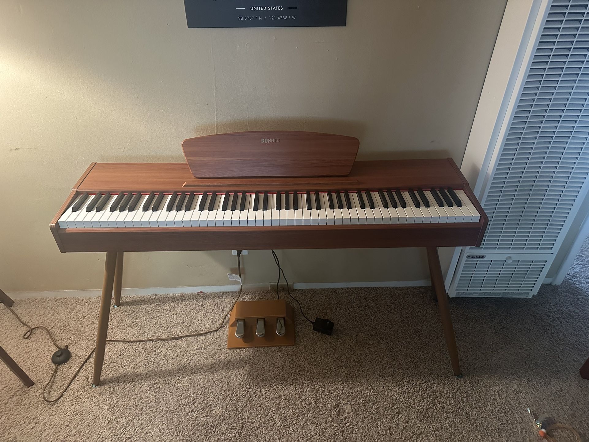 Donner DDP-80 Digital Piano Bundle – Bench + Books Included
