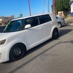 Scion XB 2008