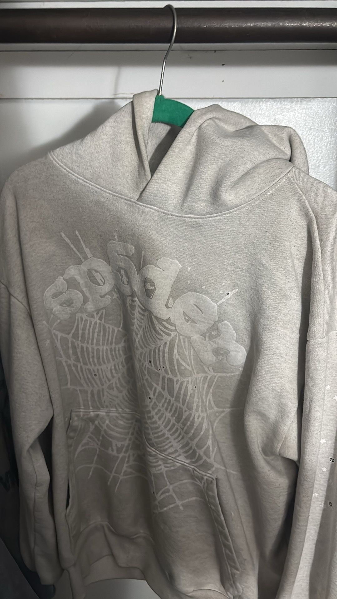 grey sp5der hoodie