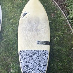 5’4 Seaside Machado