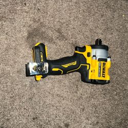 Dewalt 20v Brushless 1/2 in Compact Wrench Like New Tool Only 