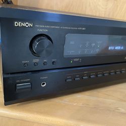 DENON AMP 7 CHANNEL  735W. PRO SERIES