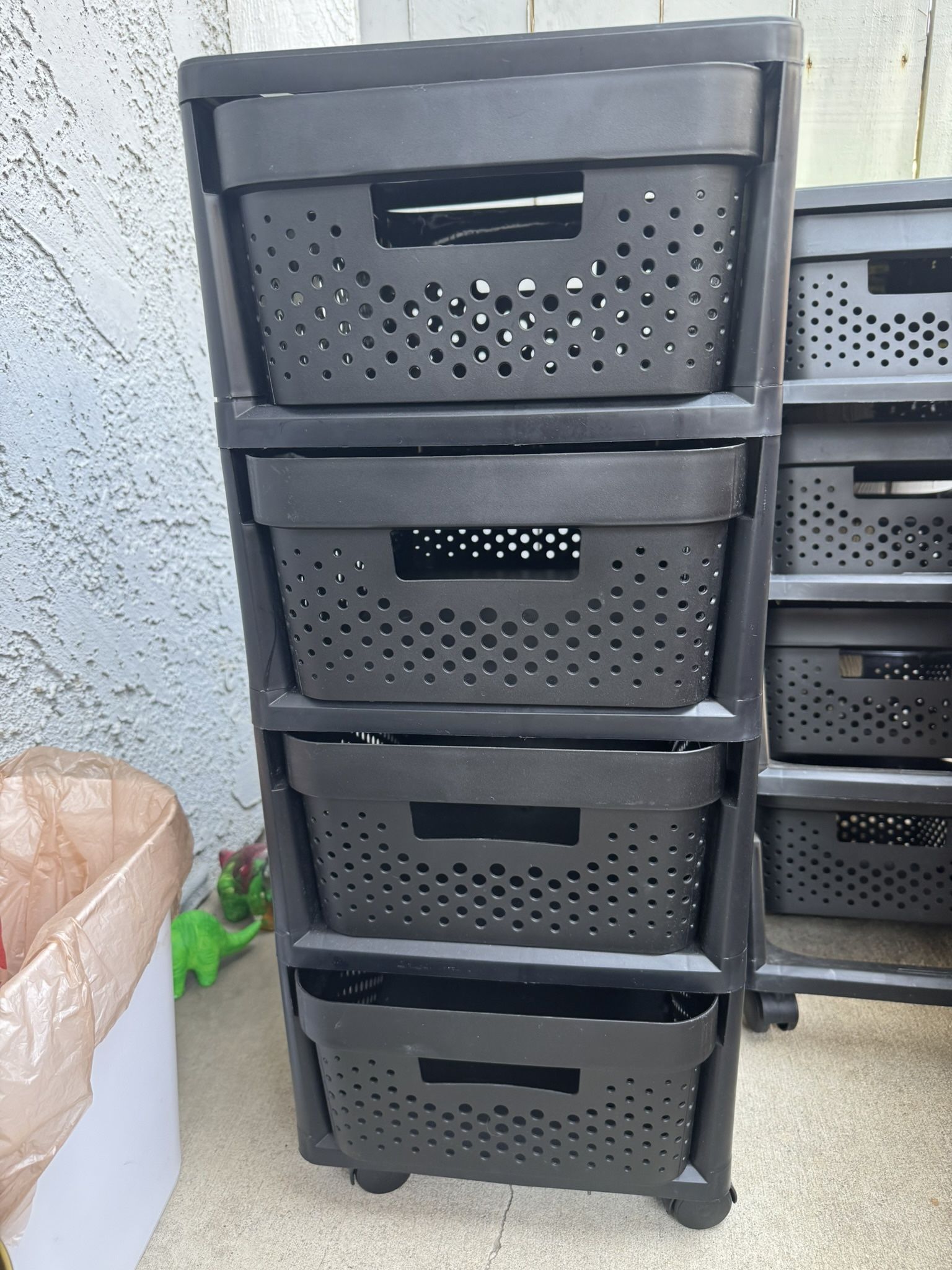 4 Drawer Roller Small Dresser
