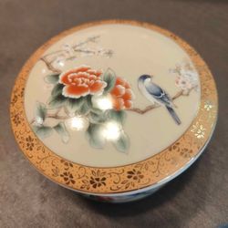 Round Rose Gold Japan Porcelain Trinket Box with Lid