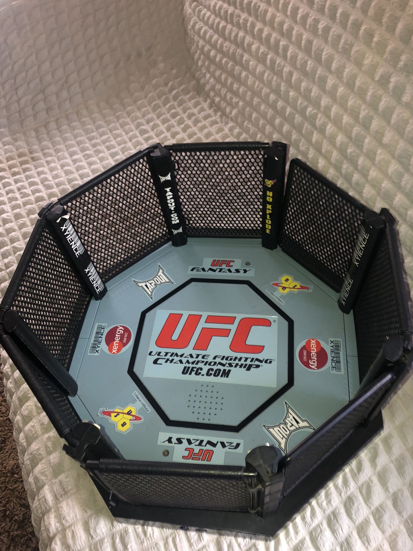 UFC OCTAGON Jakks Pacific 30"/76cm Deluxe Playset Ultimate Fighting With 