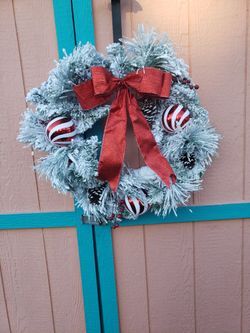 Beautiful Large 25"  Christmas Wreath