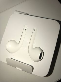 iPhone headphones