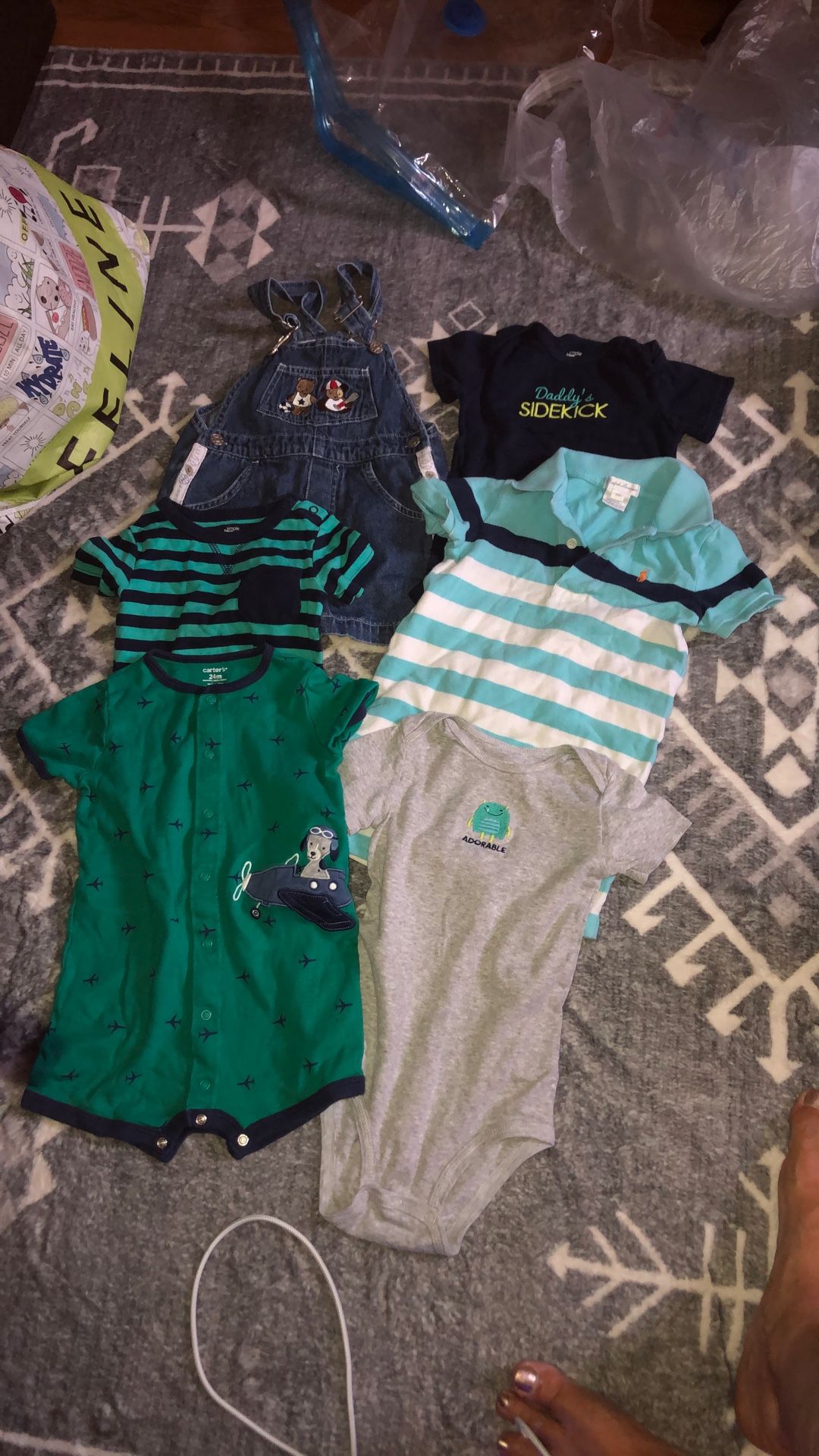 Baby clothes, boys, bag of six
