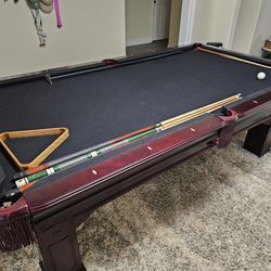 8ft Pool Table