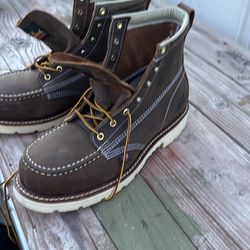 Thorogood dark brow size 11 steel toe man’s boots