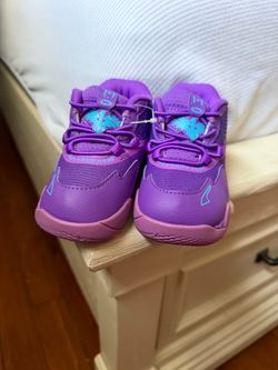 Melo kid sneakers - new size 7C