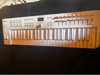 Arturia KeyLab Essential Mk3 All White