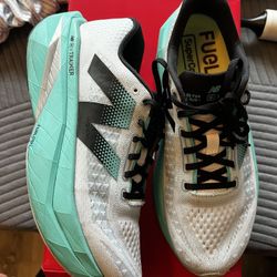 New Balance Fuel cell Trainers Size 11