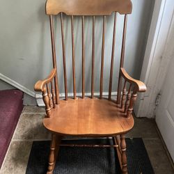 Solid wood rocking chair