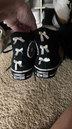 women’s bow converse 