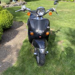 2008 Aprilia Custom