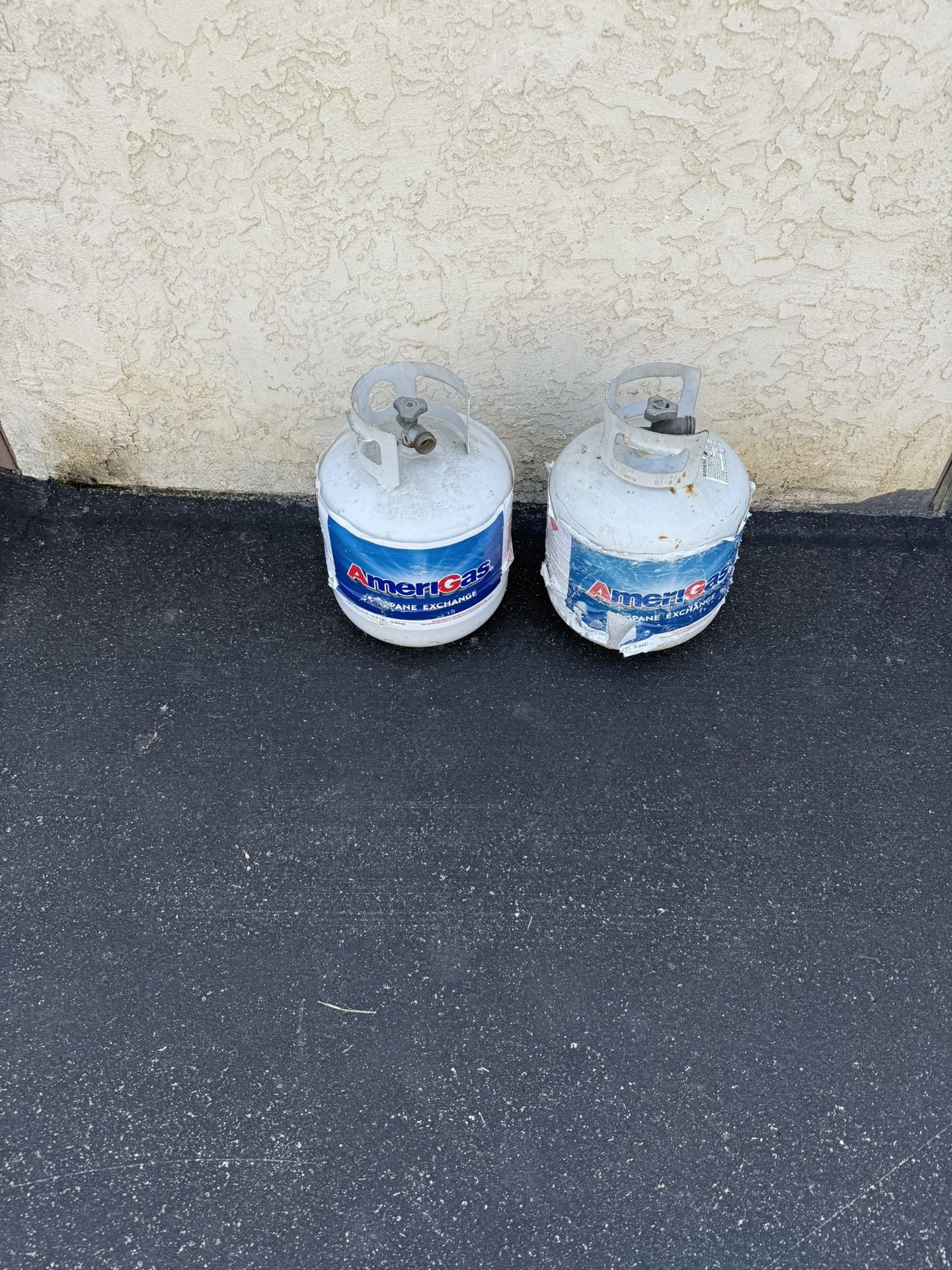 Empty Tanks
