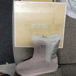 Michael kors pink boots top