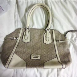 Guess Tote
