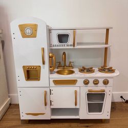 Kids play kitchen