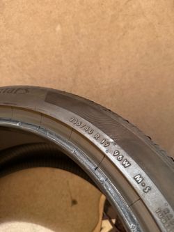 Tires 235/40R19