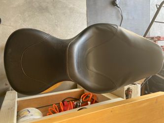 Harley Davidson seat and sissy bar