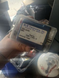 • Brand: R-K Electronics
• Type: Electronic time delay relay / universal timer module
• Controls: Face-mounted adjustment dial (numbered 1 through 10)