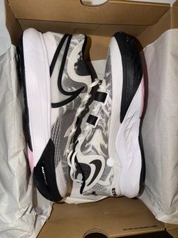 Nike Kyrie 8 'White Black' Brand New w/ Box