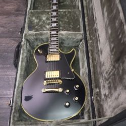 Road Runner Blac Tweet Universal Electric Guitra Case !! $80 Or Best Offer !!