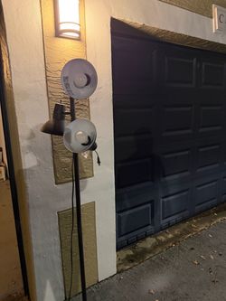 Floor lamp