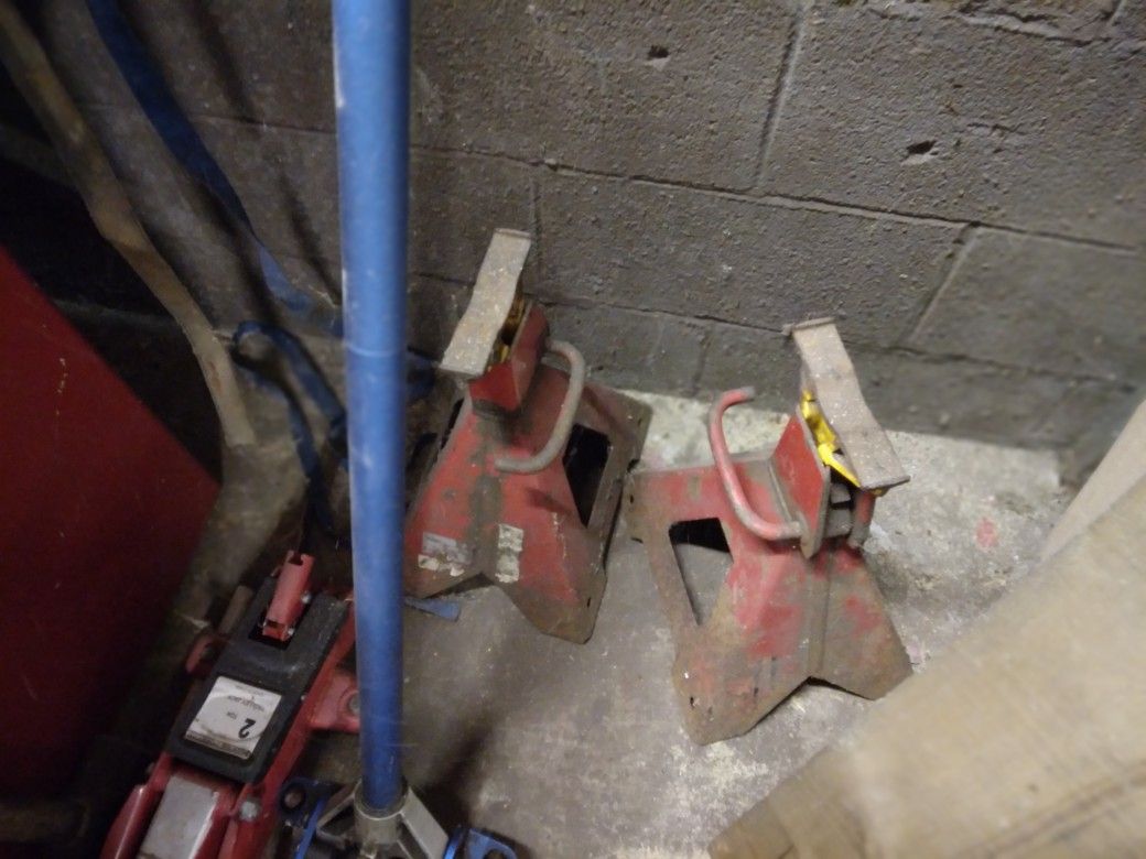 Heavy Duty Jack Stands