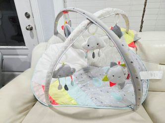 Skip Hop Activity Baby Play Gym, Playmat.