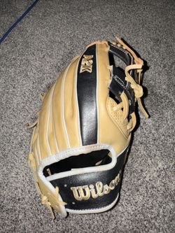 Wilson 2022 A2K 1786C 11.5" Baseballl Glove