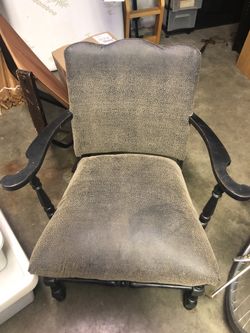 Vintage arm chair