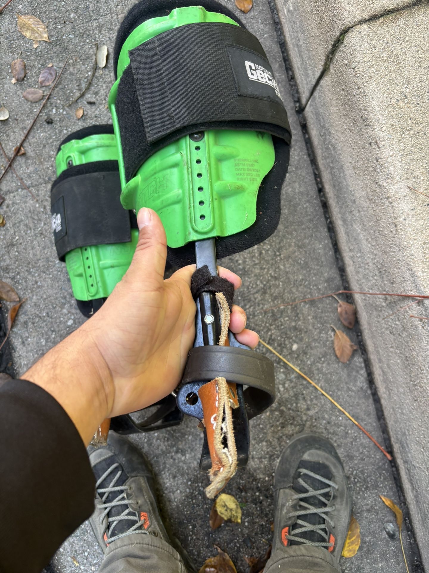 Notch Gecko Spikes For Climbing 